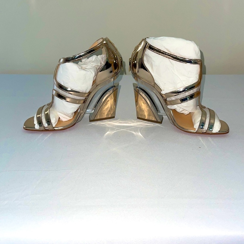Christian Louboutin Levitartaruga 100 in Beige and Nickel!